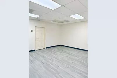 362 Oaks Trail #124, Garland, TX 75043 - Photo 2