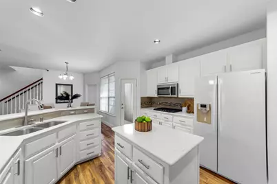 9320 Cedardale Drive, Plano, TX 75025 - Photo 8