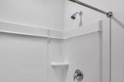 205 Sycamore Place, Wilmer, TX 75141 - Photo 2