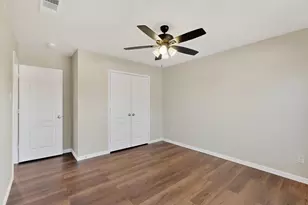 1004 Canyon Dr, Justin, TX 76247 - Photo 26