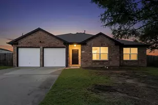 1004 Canyon Dr, Justin, TX 76247 - Photo 1