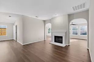 1004 Canyon Dr, Justin, TX 76247 - Photo 6