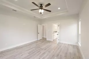 717 Cobblestone Cir, Mabank, TX 75147 - Photo 16