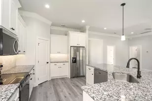 717 Cobblestone Cir, Mabank, TX 75147 - Photo 10