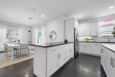 2016 S 11th Street, Waco, TX 76706 - Photo 12