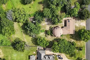 2609 Woodson Dr, Bedford, TX 76021 - Photo 1