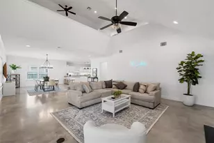 2114 S 11th St, Waco, TX 76706 - Photo 14