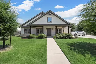 2114 S 11th St, Waco, TX 76706 - Photo 2