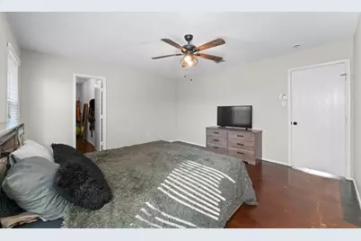 6724 Meadow Way Lane, Fort Worth, TX 76179 - Photo 14