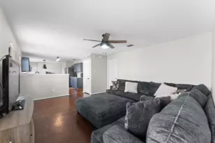 6724 Meadow Way Ln, Fort Worth, TX 76179 - Photo 8
