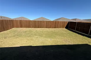 330 Mahogany Ln, Princeton, TX 75407 - Photo 24