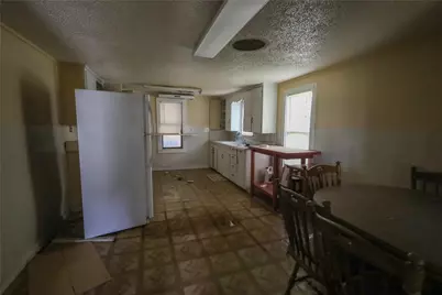 310 High Top Street, Brownwood, TX 76801 - Photo 2