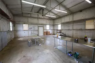 310 Hightop St, Brownwood, TX 76801 - Photo 6