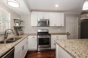 13128 Kerr Trail, Farmers Branch, TX 75244 - Photo 6