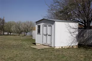 503 Laurel Street St, Dublin, TX 76446 - Photo 4