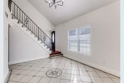 110 Ocean Drive, Richardson, TX 75081 - Photo 2