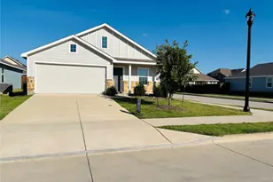 5223 Lavender Dr, Princeton, TX 75407 - Photo 2