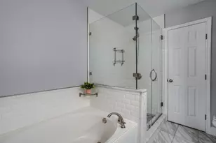 840 Chaparral Dr, Grand Prairie, TX 75052 - Photo 20