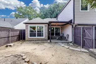 840 Chaparral Dr, Grand Prairie, TX 75052 - Photo 32