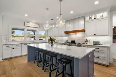 2005 Austin Hines Drive, China Spring, TX 76633 - Photo 6