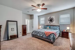 2032 Olivereta Dr, Little Elm, TX 75068 - Photo 8