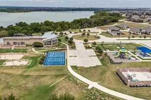 2032 Olivereta Dr, Little Elm, TX 75068 - Photo 26