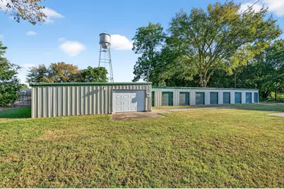 104 S Commercial Street, Bells, TX 75414 - Photo 4