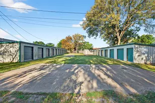 104 S Commercial St, Bells, TX 75414 - Photo 1