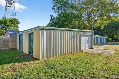 104 S Commercial Street, Bells, TX 75414 - Photo 6