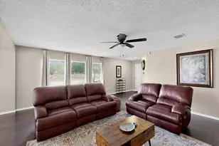 6525 Willow Oak Ct, Fort Worth, TX 76112 - Photo 8