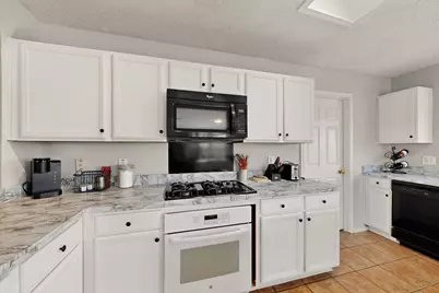 6525 Willow Oak Court, Fort Worth, TX 76112 - Photo 14