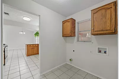 2017 Jessie Place, Edgecliff Village, TX 76134 - Photo 12