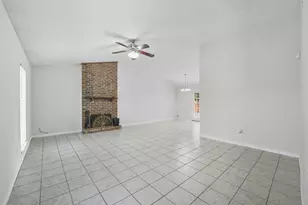 2017 Jessie Pl, Edgecliff Village, TX 76134 - Photo 8