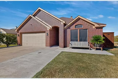 10332 Grigsby Drive, Fort Worth, TX 76140 - Photo 4