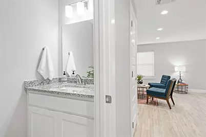 526 W Elm Street, Denison, TX 75020 - Photo 8