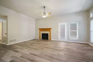 2014 Lee Dr, Denton, TX 76209 - Photo 4