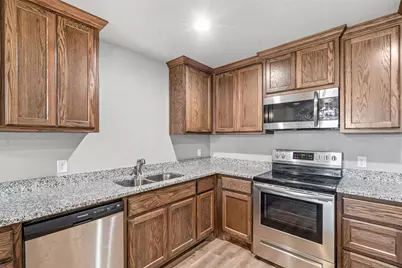 113 Abbey Park Court, Granbury, TX 76049 - Photo 12