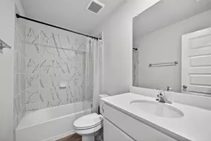 13092 Mizell Ln, Providence Village, TX 76227 - Photo 12