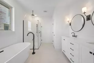 1002 Birkdale Dr, Justin, TX 76247 - Photo 12