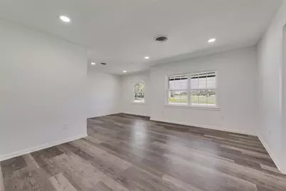 1309 Sycamore Street, Waxahachie, TX 75165 - Photo 4