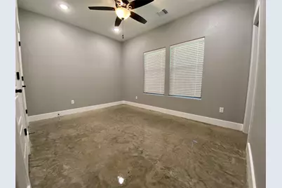 114 W Walker Street, Denison, TX 75021 - Photo 12