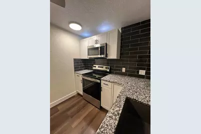 140 Doe Run Road, Gun Barrel City, TX 75156 - Photo 10