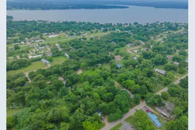 105 Christi, Gun Barrel City, TX 75156 - Photo 12