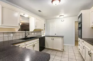 3516 Lawndale Ave, Fort Worth, TX 76133 - Photo 6