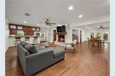 4400 Summercrest Court, Fort Worth, TX 76109 - Photo 6