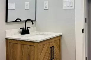 4603 Junius St, Dallas, TX 75246 - Photo 8