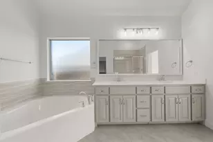 109 Grey Wolf Ct, Godley, TX 76044 - Photo 12