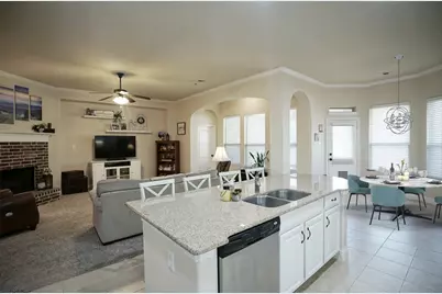 3637 Saratoga Downs Way, Fort Worth, TX 76244 - Photo 6