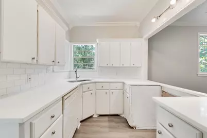 111 Dogwood Trail, Gun Barrel City, TX 75156 - Photo 6