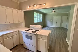 111 Dogwood Trail, Gun Barrel City, TX 75156 - Photo 6